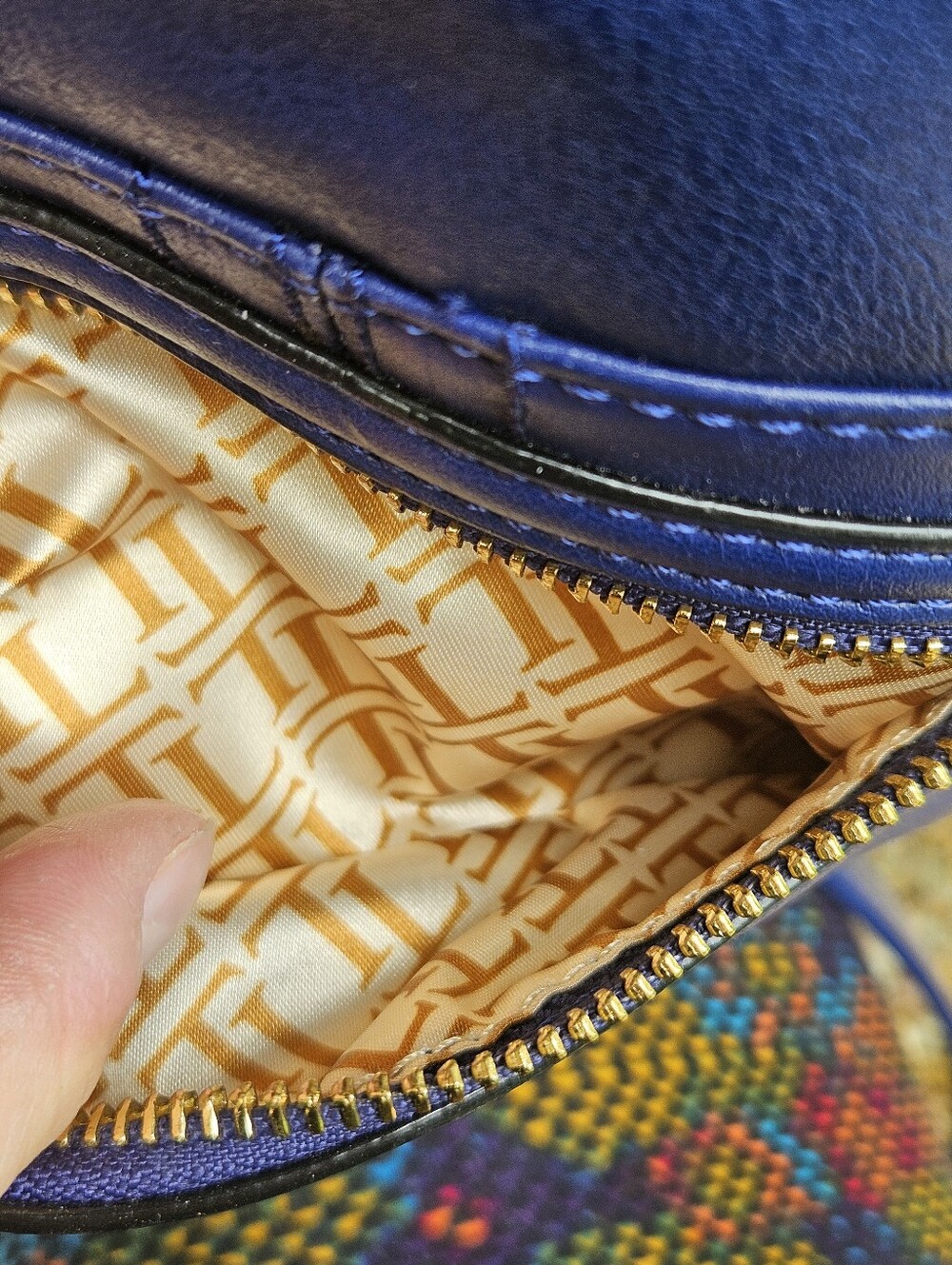 Tiganello Blue Leather Crossbody Bag - Picture 7 of 8
